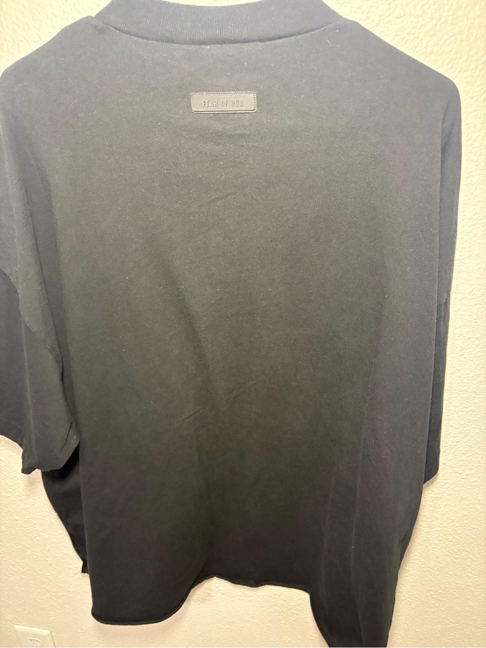ESSENTIALS Fear of God Men’s Black Logo Crewneck T-Shirt Size Large - Picture 5 of 8